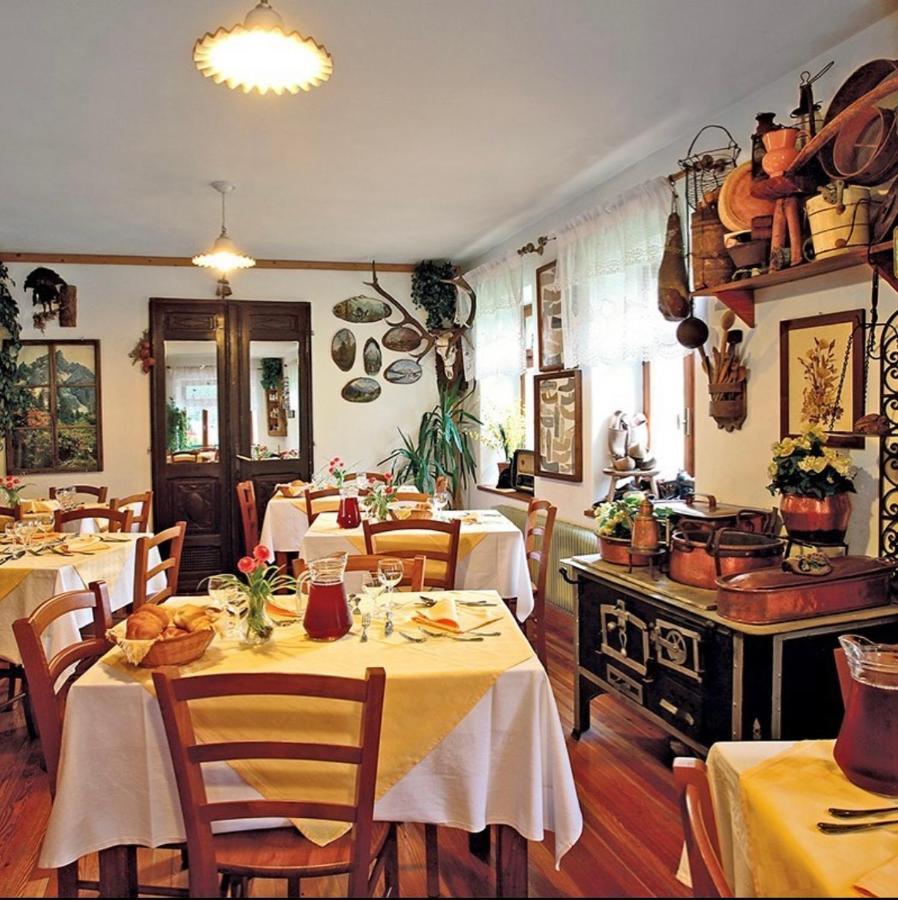 Albergo Piani Di Luzza 福尔尼阿沃尔特里 外观 照片